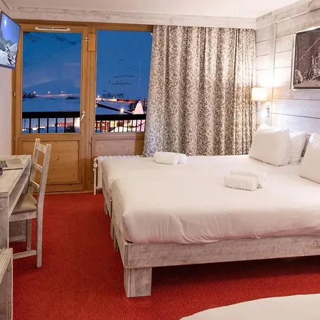 Hotel Hotel L'Aiguille Percee 3*