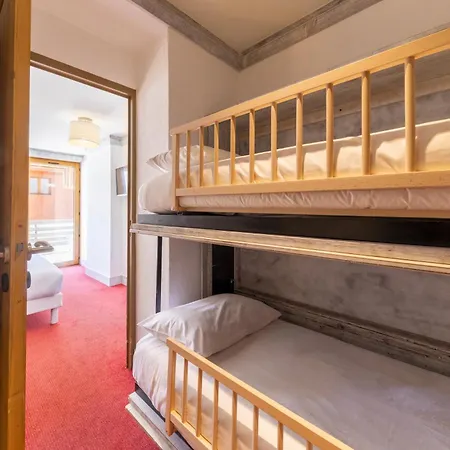 Hotel L'Aiguille Percee Hotell