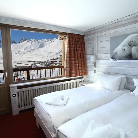 L'aiguille Percee Szálloda Tignes