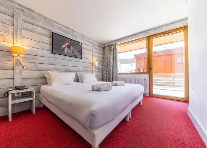 Hotel L'Aiguille Percee Hotell Tignes