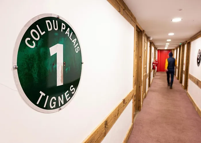 Hotel L'Aiguille Percee 3*